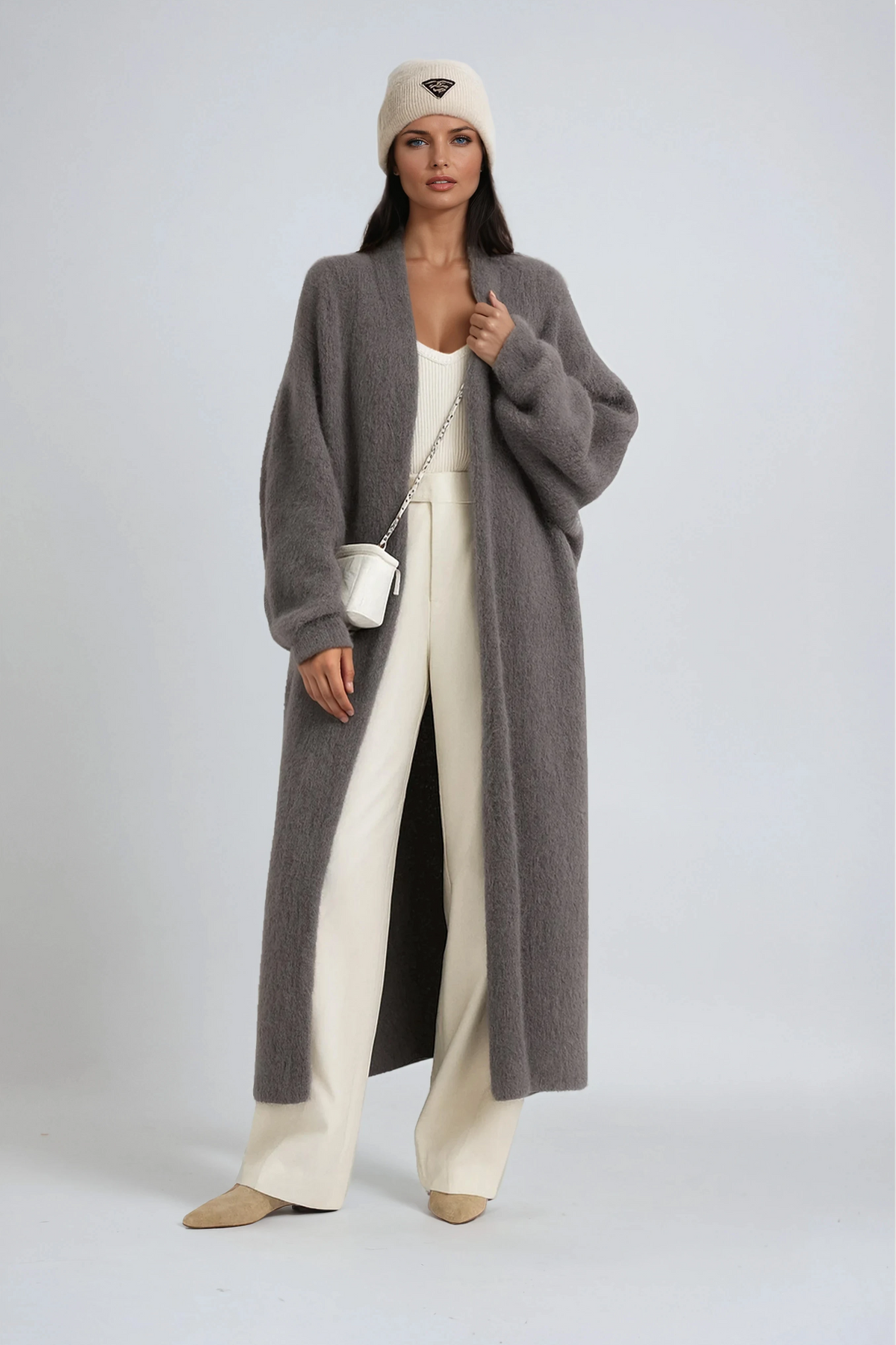 Cardigan lungo da donna in morbida maglia, oversize e aperto, per l'autunno e l'inverno - Grigio