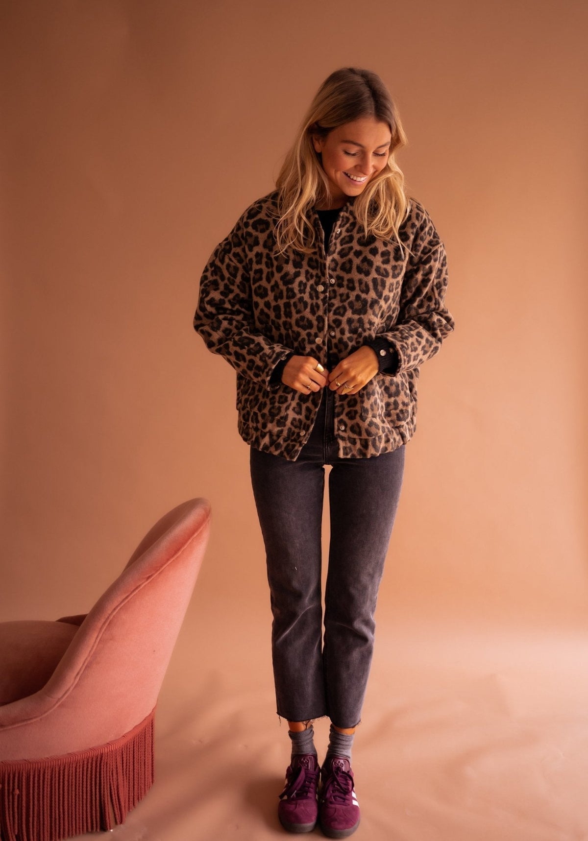 Giacca da donna animalier oversize, leggera e da mezza stagione - view 9