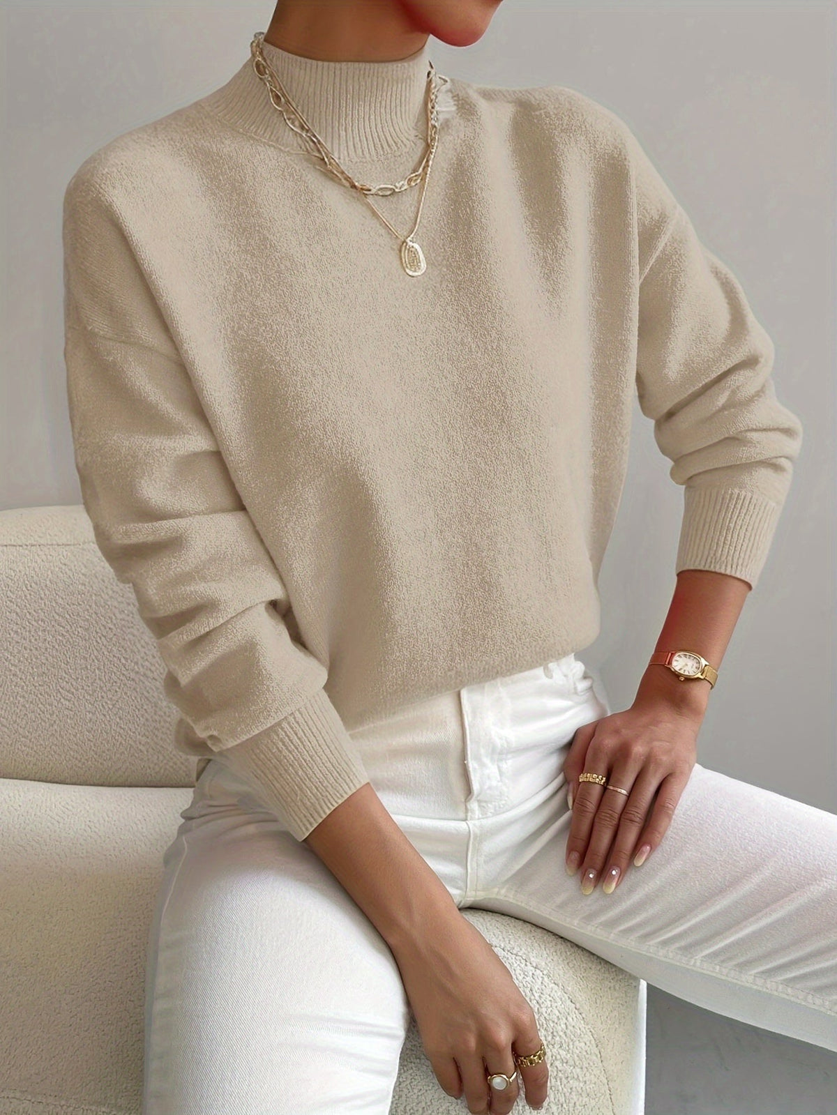 Maglione a collo alto da donna in morbida maglia, a manica lunga, per ufficio e tempo libero - Beige