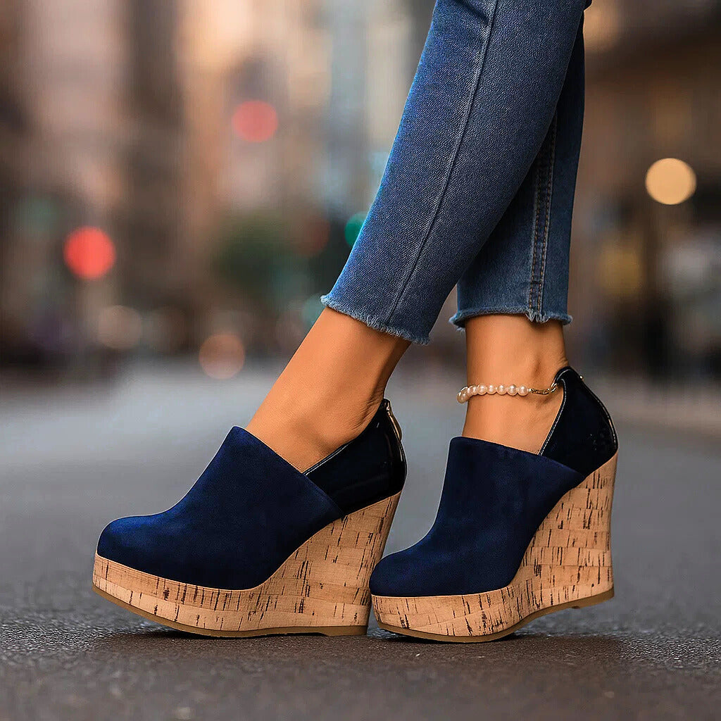 Scarpe con zeppa e plateau da donna in camoscio, slip-on comode ed eleganti con suola in sughero - Blu marino