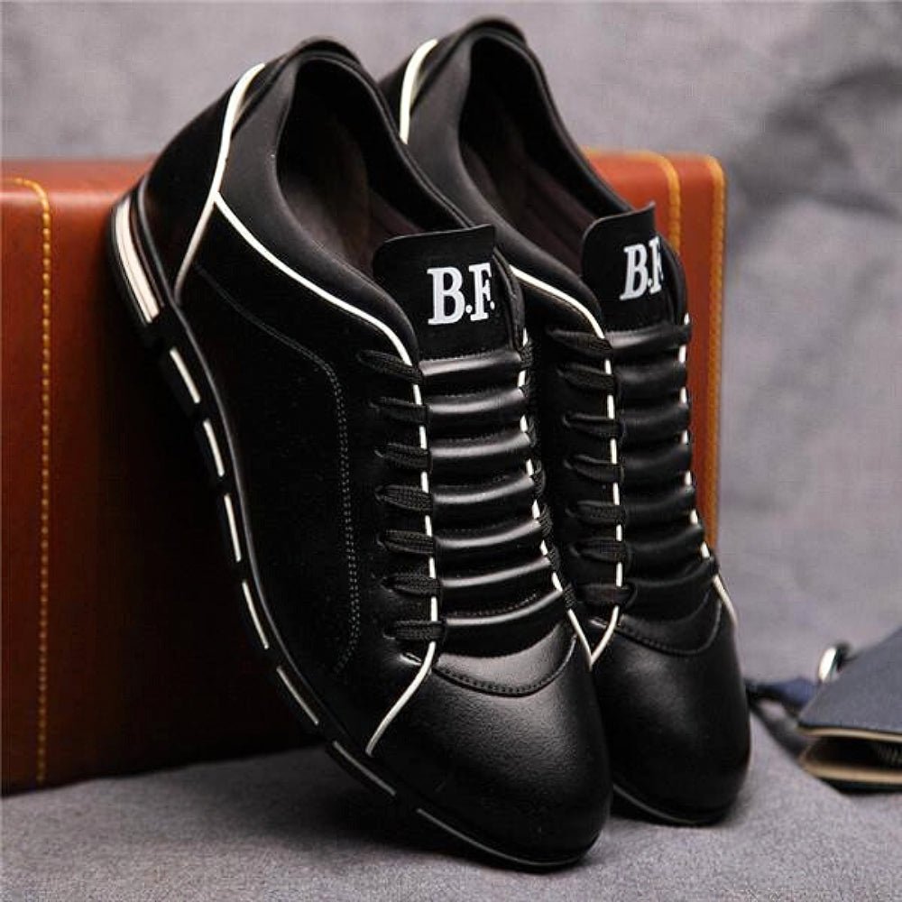 Scarpe in pelle da uomo, sneakers casual con lacci, eleganti per il lavoro e il tempo libero - Nero