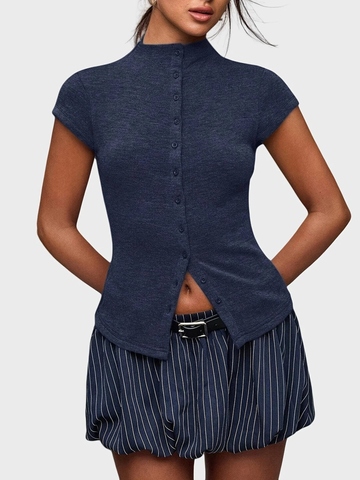 Top da donna aderente a manica corta con collo alto e bottoni, elegante da cerimonia e sottogiacca - Blu