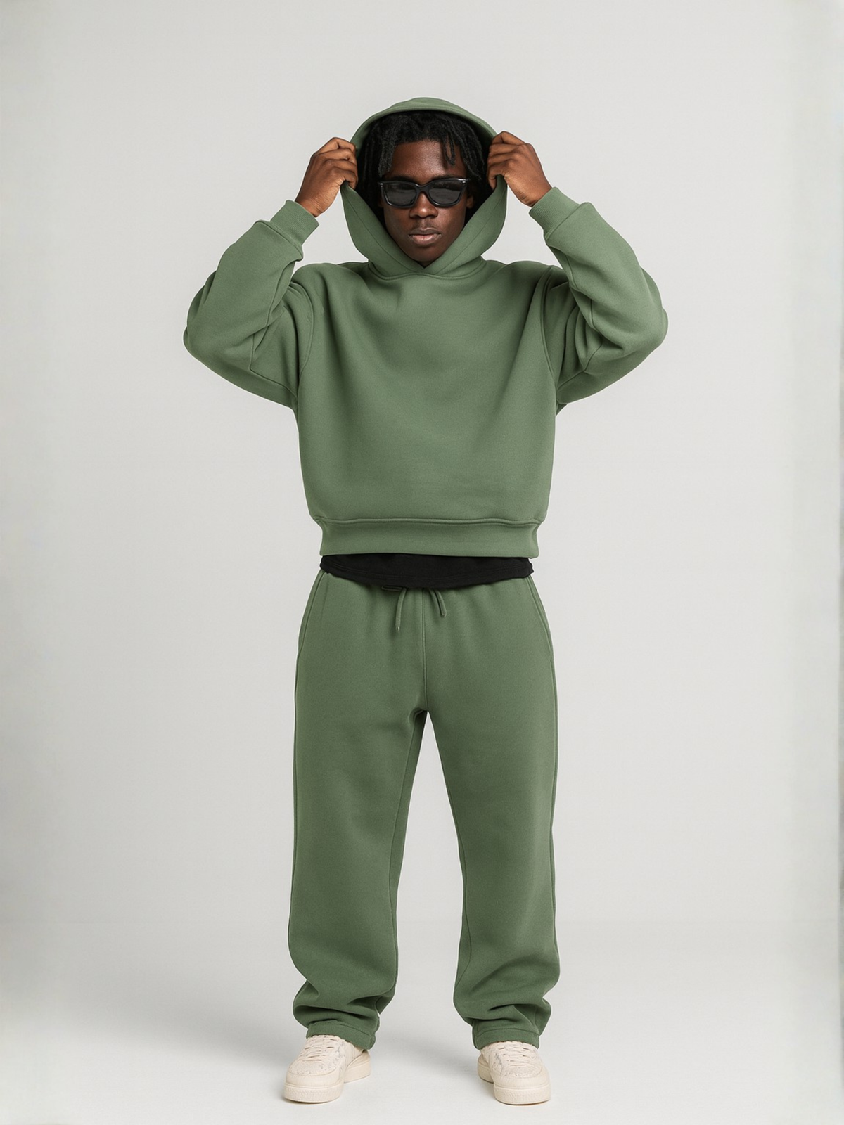 Tuta uomo completa oversize con cappuccio, felpa e pantaloni, casual - Verde militare